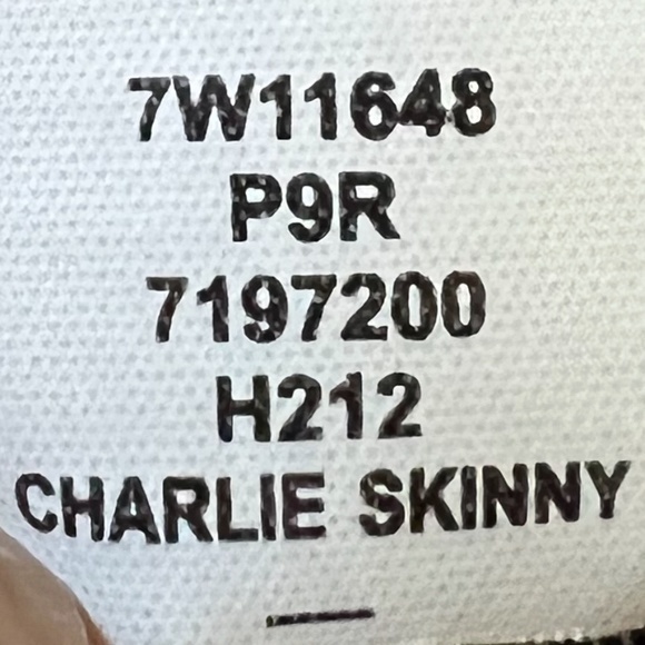 Lucky Brand White Charlie Skinny Jeans Sz. 8 - Picture 14 of 14